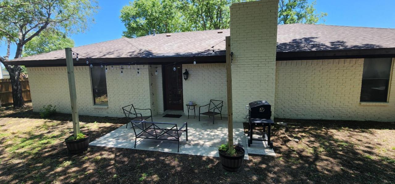 The Cozy Corner House At Haltom City Texas Экстерьер фото