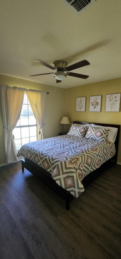 The Cozy Corner House At Haltom City Texas Экстерьер фото